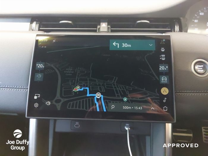 Land Rover Discovery Sport 2024