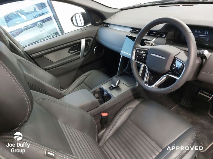 Land Rover Discovery Sport 2024
