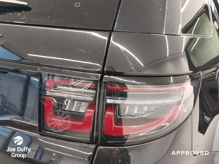 Land Rover Discovery Sport 2024