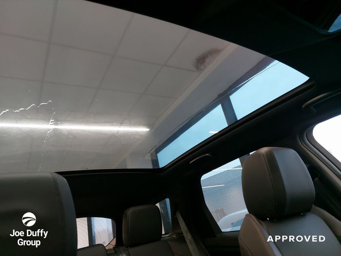 Land Rover Discovery Sport 2024