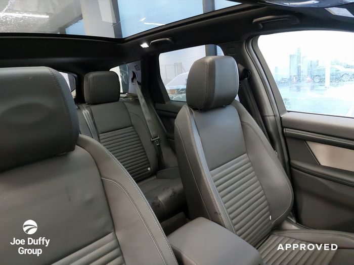 Land Rover Discovery Sport 2024