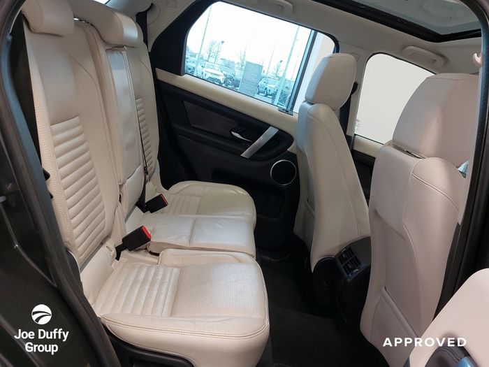 Land Rover Discovery Sport 2022