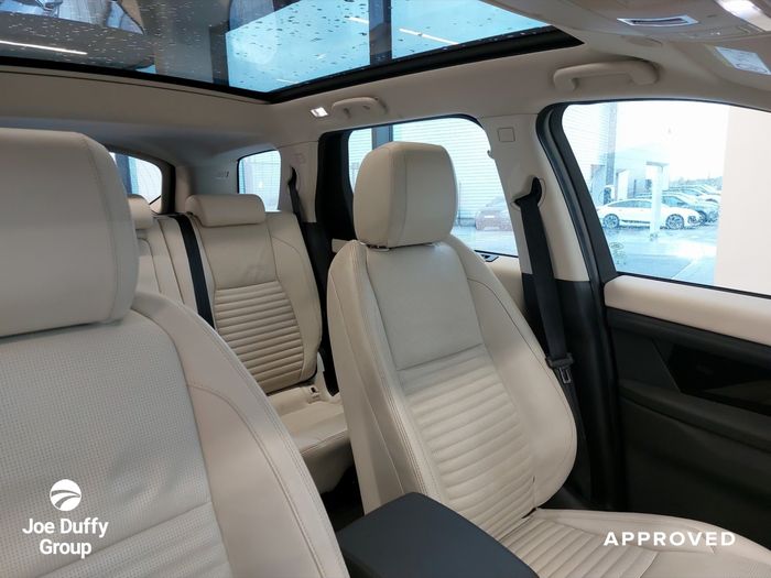 Land Rover Discovery Sport 2022