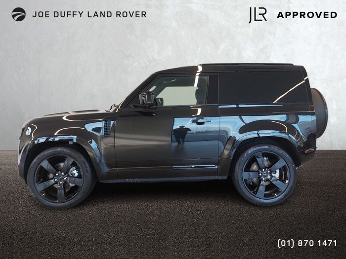 Land Rover Defender 2026