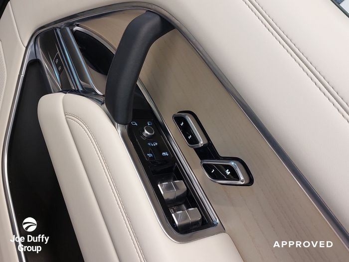 Land Rover Range Rover 2023