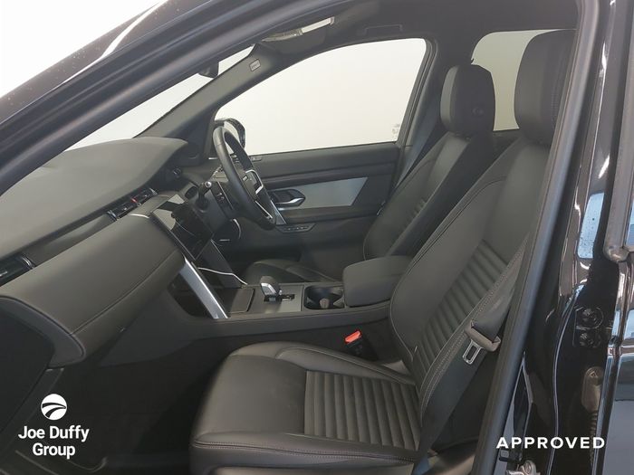 Land Rover Discovery Sport 2025