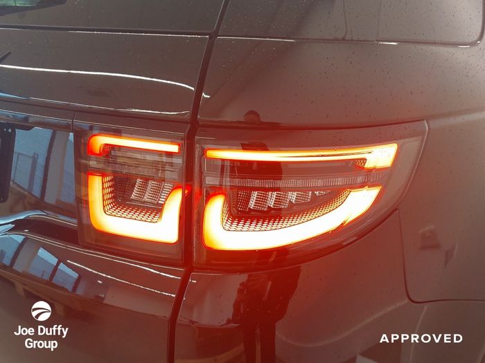 Land Rover Discovery Sport 2025