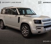 Land Rover Defender 2024