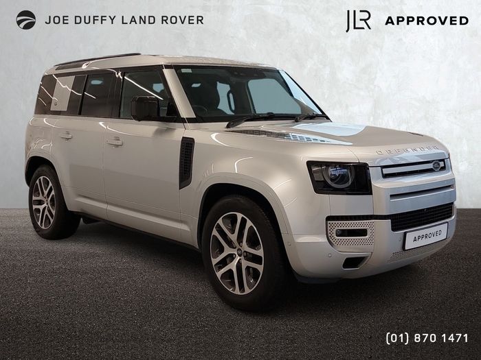 Land Rover Defender 2024