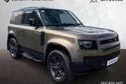 Land Rover Defender 2023