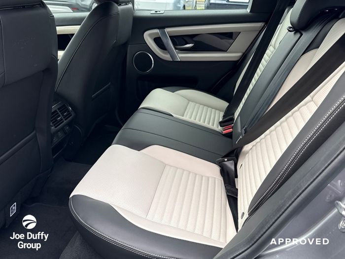 Land Rover Discovery Sport 2026