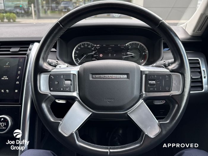 Land Rover Discovery 2022