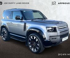 Land Rover Defender 2023