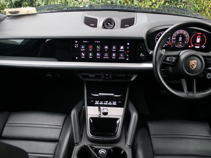 Porsche Cayenne 2024