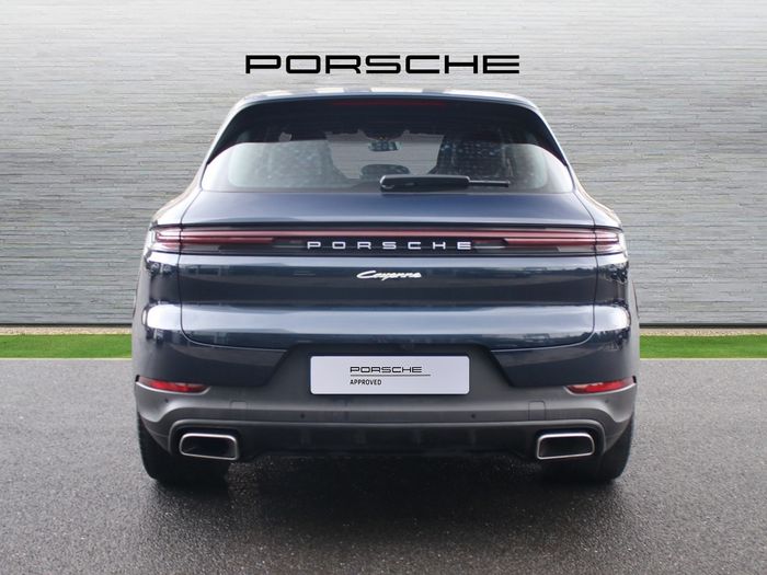 Porsche Cayenne 2024