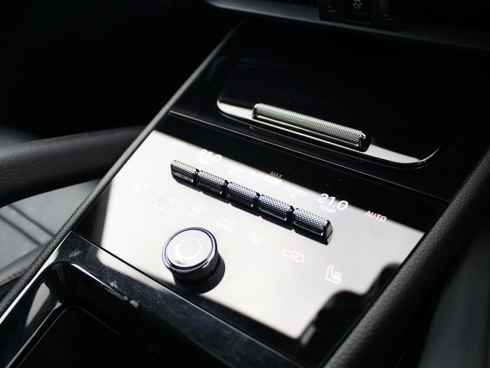 Porsche Cayenne 2024