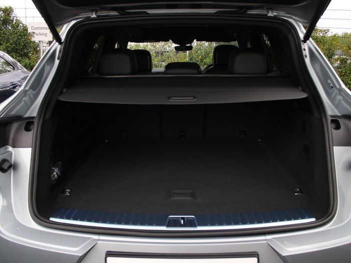 Porsche Cayenne 2025