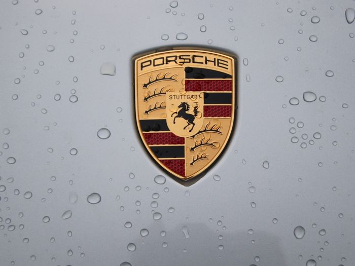 Porsche Cayenne 2025