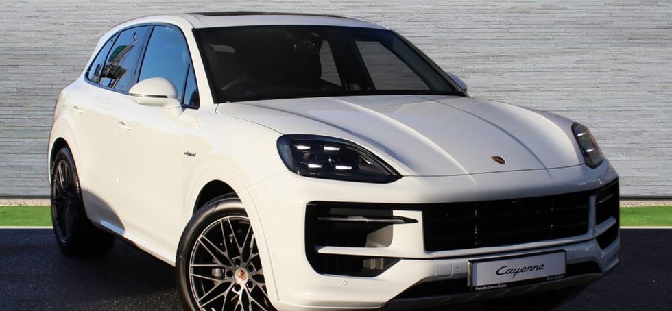 Porsche Cayenne 2025