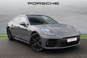 Porsche Panamera 2024