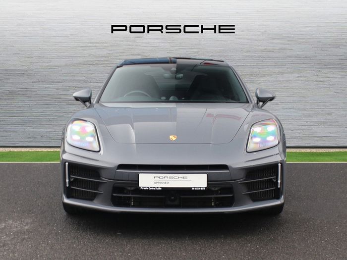 Porsche Panamera 2024
