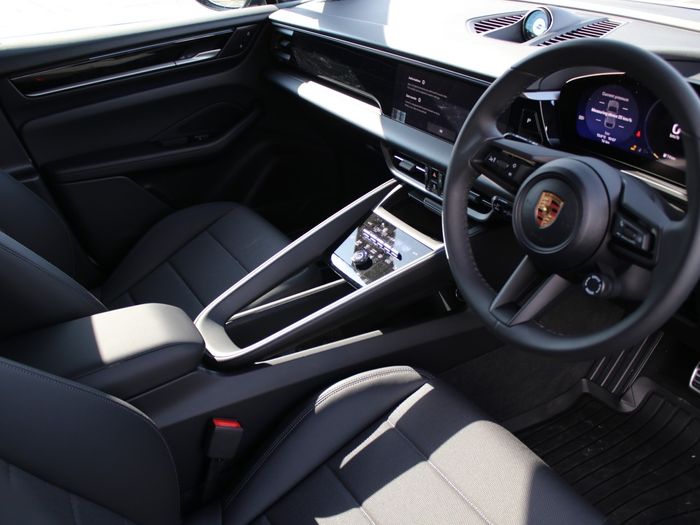Porsche Macan 2026