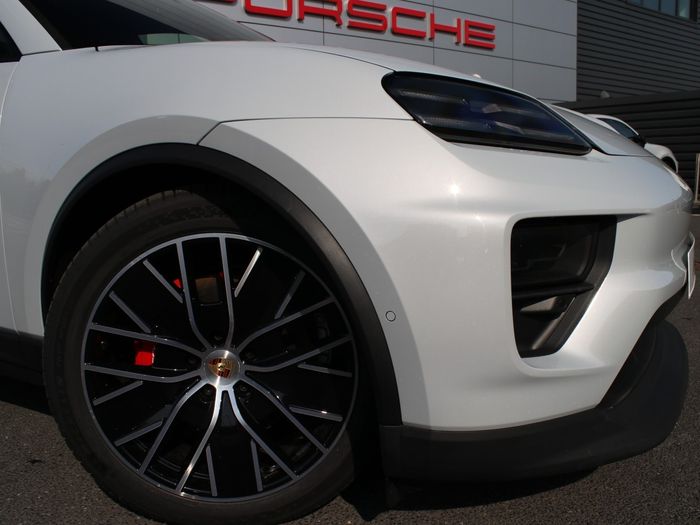 Porsche Macan 2026