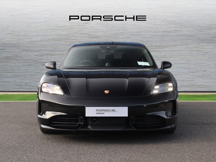Porsche Taycan 2026