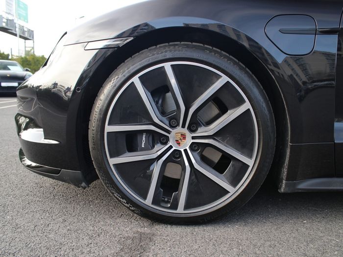 Porsche Taycan 2026