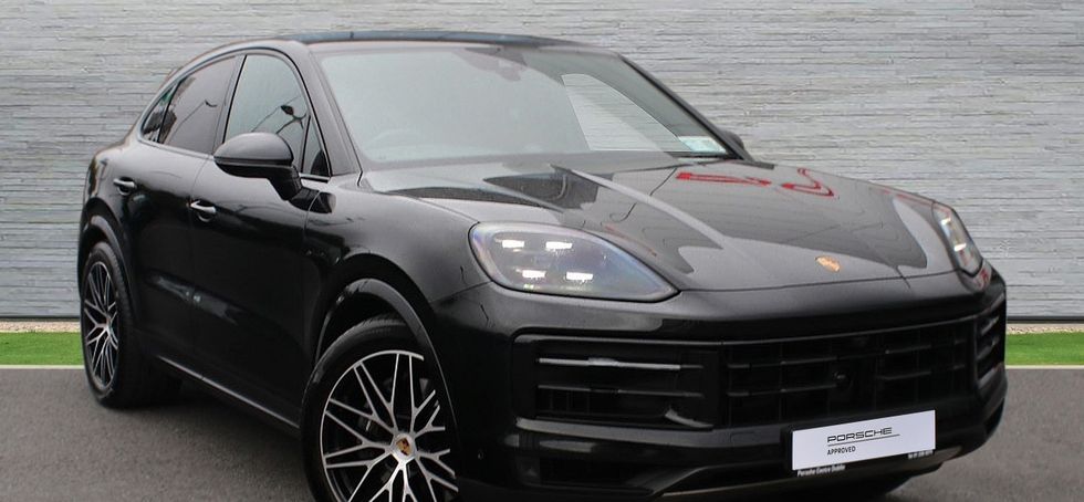 Porsche Cayenne 2025