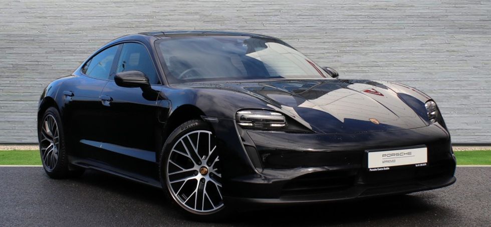Porsche Taycan 2023