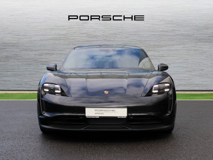 Porsche Taycan 2023