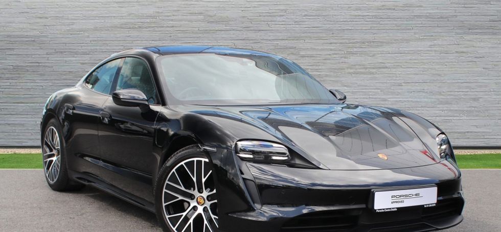 Porsche Taycan 2023