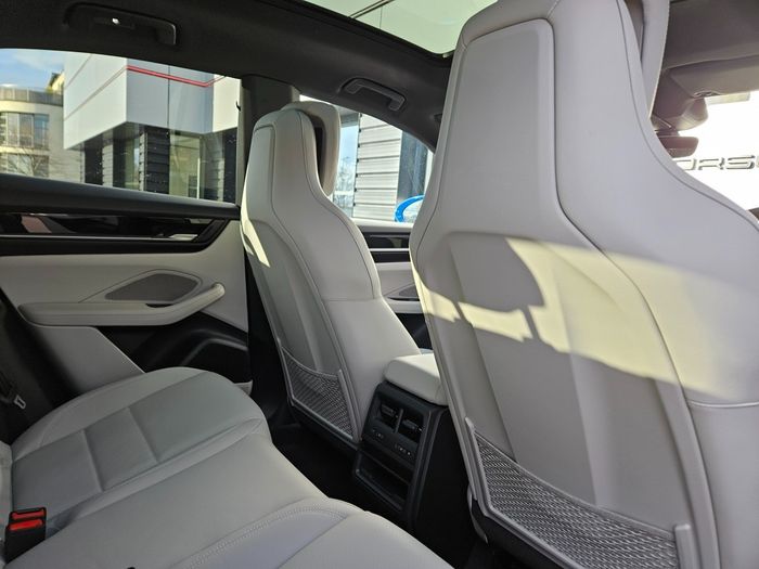 Porsche Macan 2026