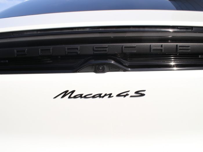 Porsche Macan 2026
