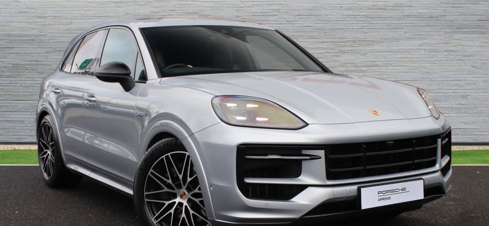Porsche Cayenne 2025