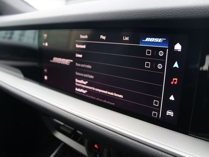 Porsche Cayenne 2025
