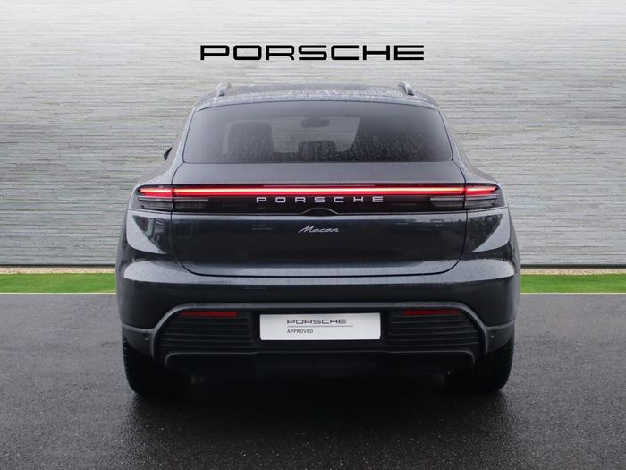 Porsche Macan 2026