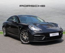 Porsche Panamera 2023