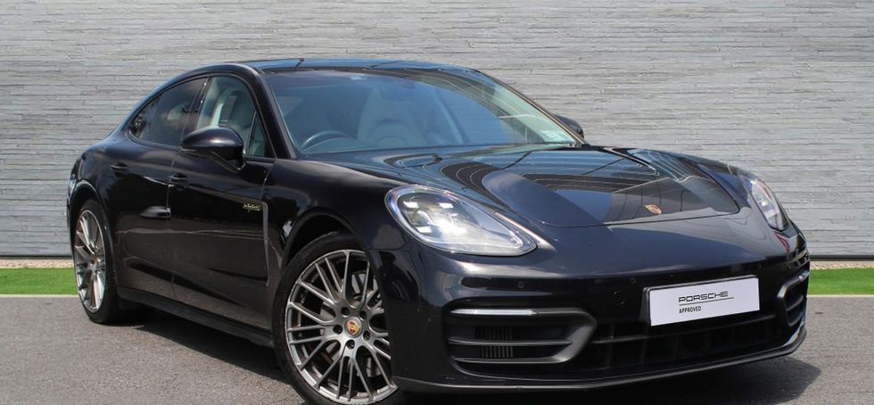 Porsche Panamera 2023