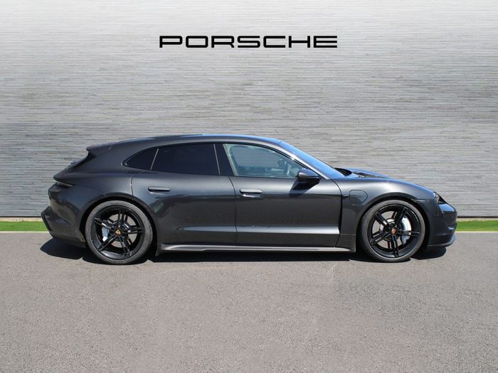 Porsche Taycan 2023