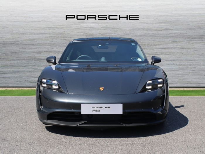 Porsche Taycan 2023