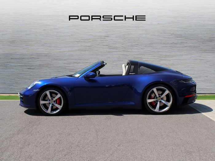 Porsche 911 2024