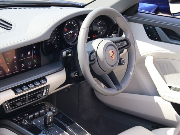 Porsche 911 2024