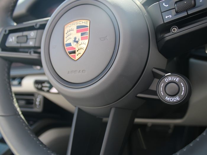 Porsche 911 2024
