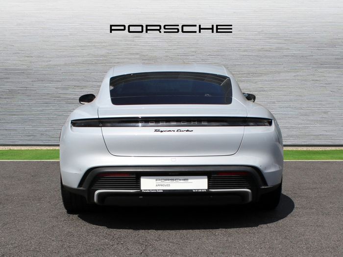 Porsche Taycan 2023