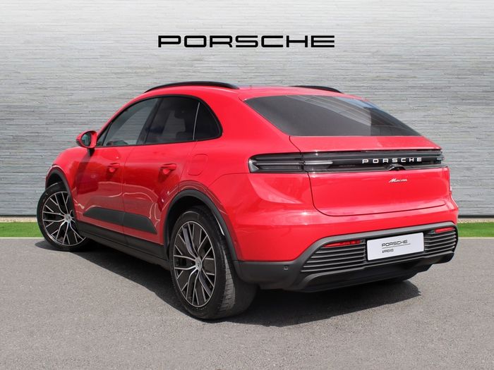 Porsche Macan 2026