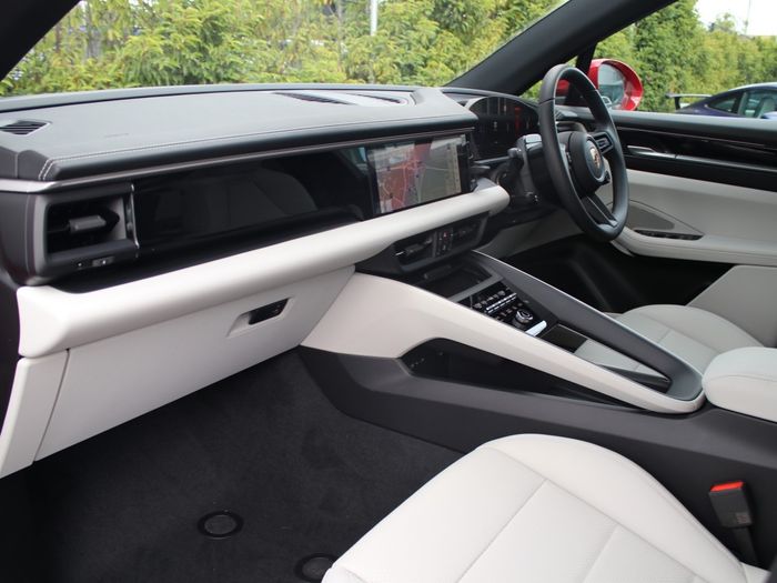 Porsche Macan 2026