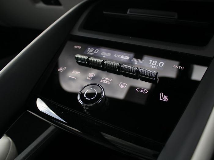 Porsche Macan 2026