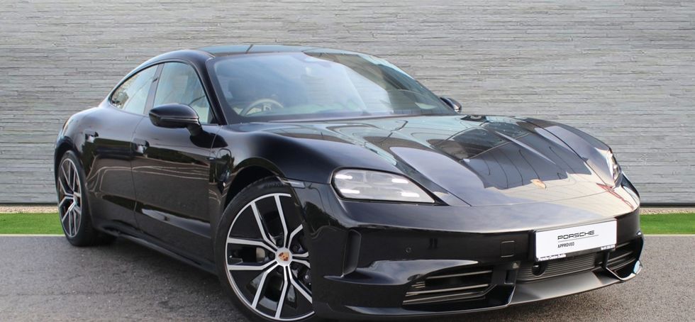 Porsche Taycan 2026